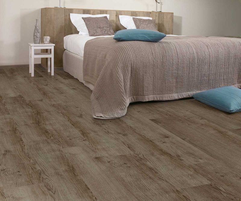 Laminate Dolce 749 Old Grey